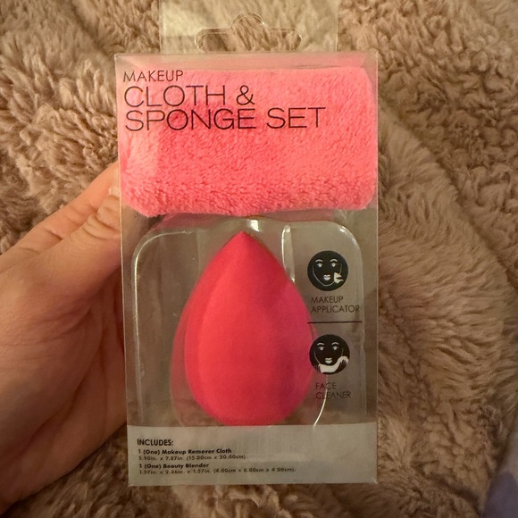 Makeup Cloth & Sponge Set - Picture 2 of 3